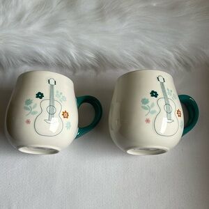 DOLLY PARTON Set of 2 Mugs 20oz 2 Sided Guitar Brand New Without Tags.